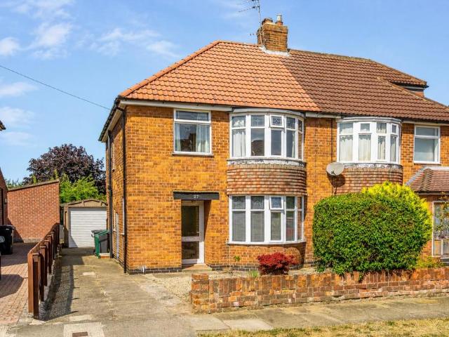 House for sale in Chapelfields, High Field