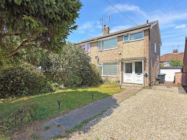 House for sale in Starbeck, North Yorkshire