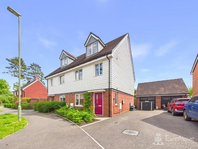 House for sale in Bordon, East Hampshire