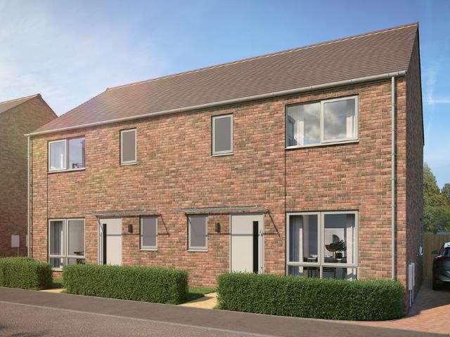 House for sale in Harold Hill, Greater London