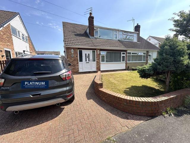 House for sale in Rossmore, Cheshire