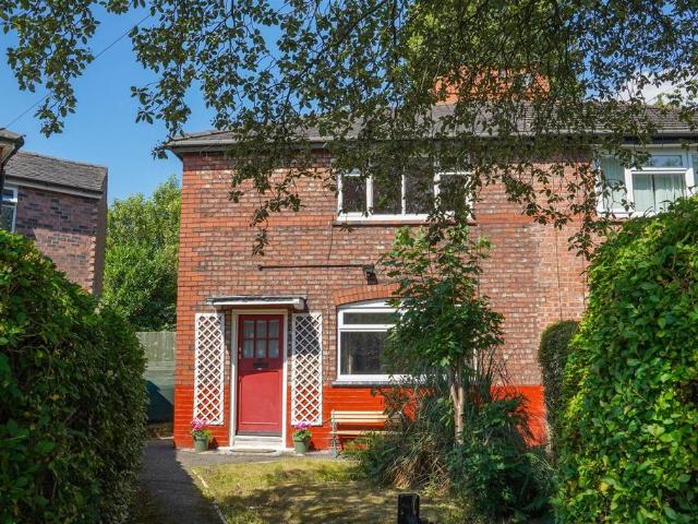 House for sale in Georgia, Greater Manchester