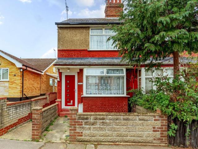 House for sale in Eastbridge, Suffolk