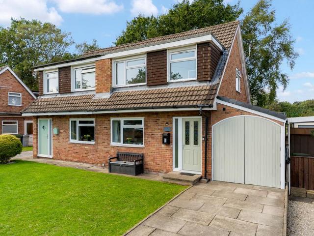 House for sale in Knutsford
