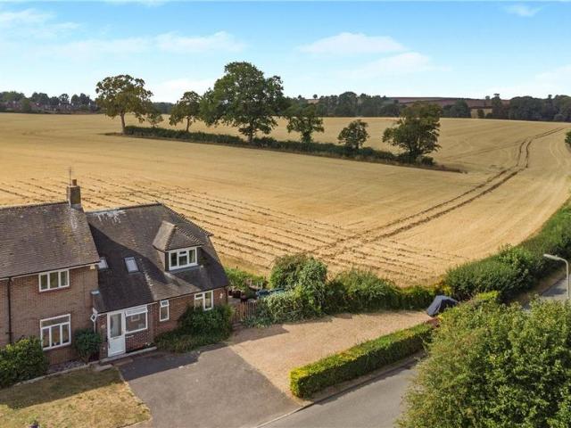House for sale in Barton Stacey, Test Valley