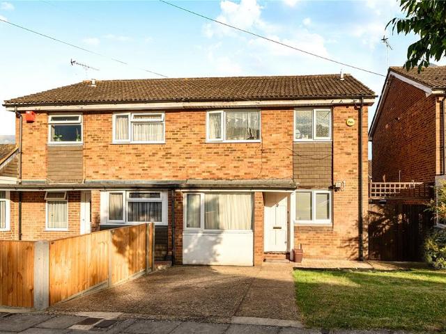 House for sale in Brunswick Park, Greater London