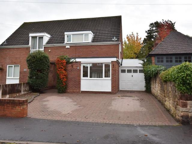 House for sale in Kingswinford, West Midlands