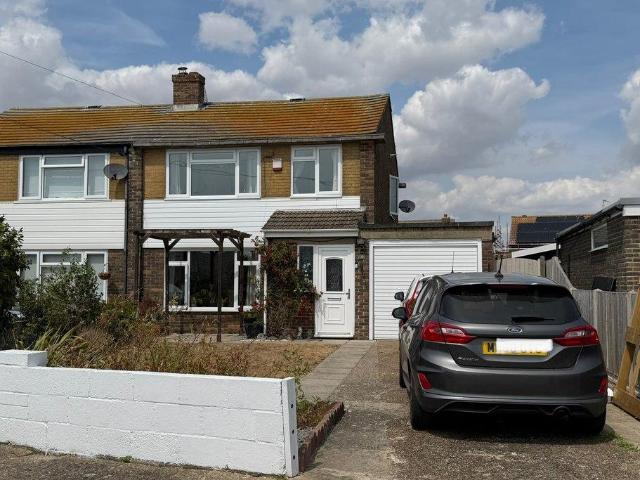 House for sale in Folkestone, Kent