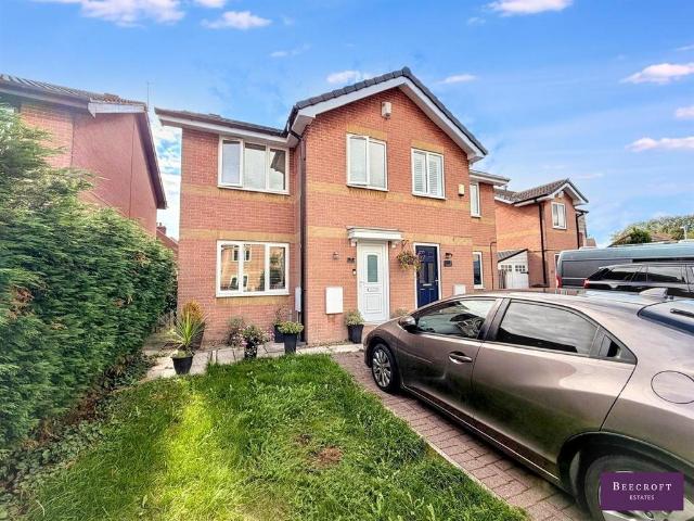 House for sale in Darfield, South Yorkshire