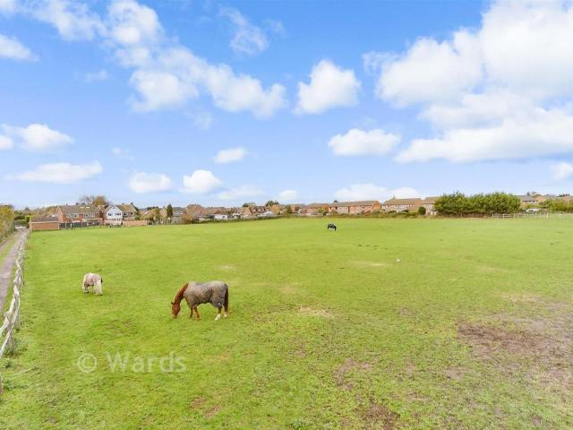 House for sale in Upchurch, Oad Street