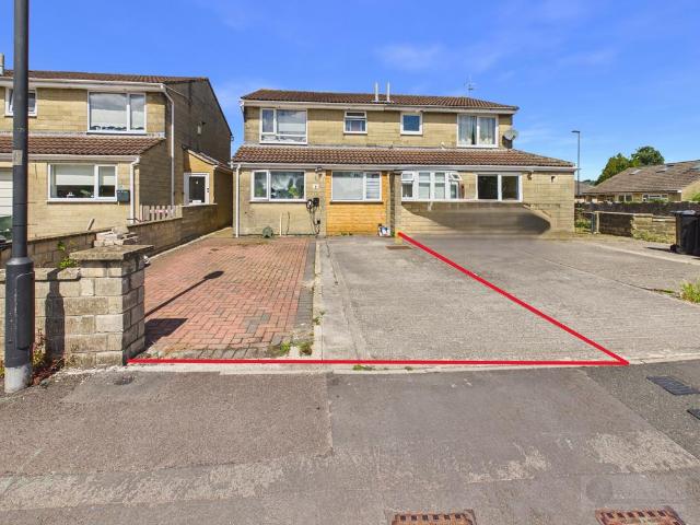 House for sale in South Twerton, Dulcote