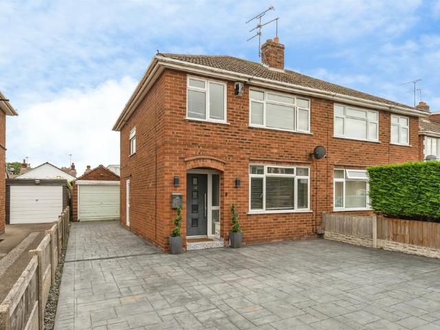 House for sale in Two Mills, Cheshire