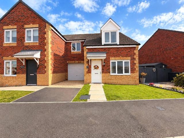 House for sale in Quaking Houses, Stanley