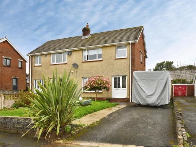 House for sale in Nangreaves, Wales