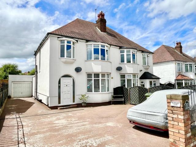 House for sale in Oxley, West Midlands