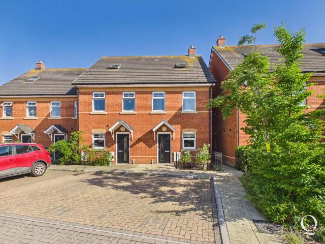 House for sale in Hamworthy, Poole