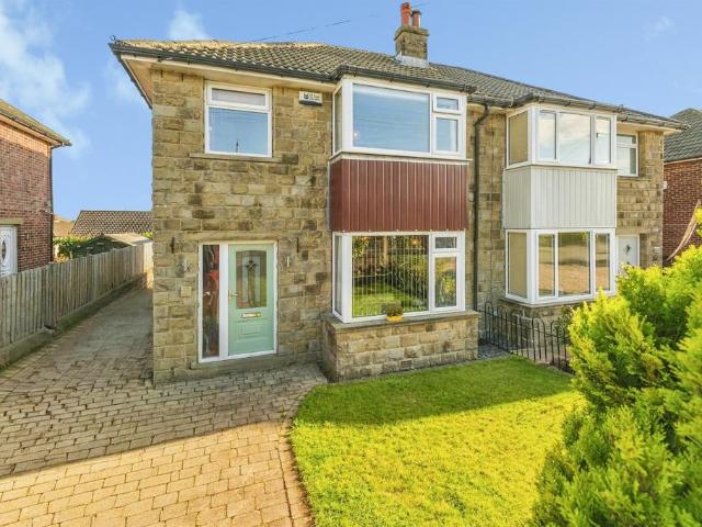 House for sale in Honley, Kirklees