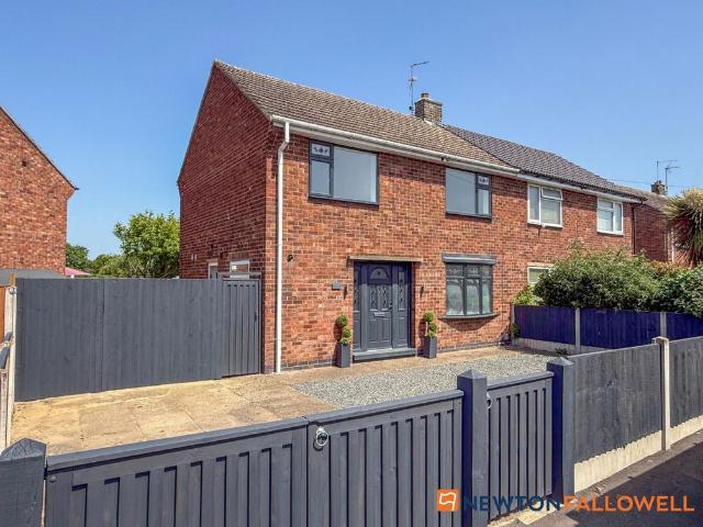 House for sale in Alverton, East Midlands