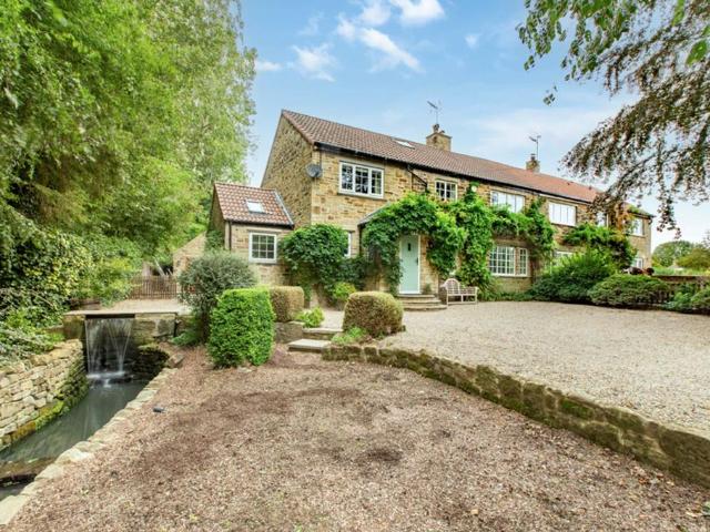 House for sale in Wike, Harewood