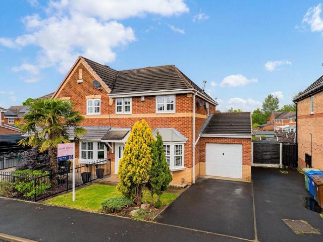 House for sale in Bedford, Wigan