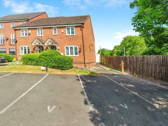 House for sale in Bloxwich, West Midlands