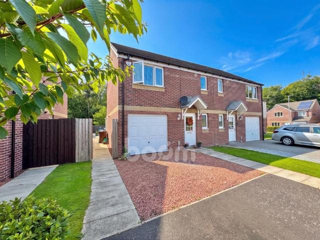 House for sale in Irvine, Scotland