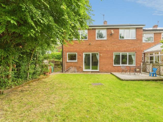 House for sale in Eastmoor, Heath