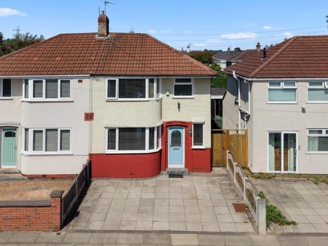 House for sale in Melling, Sefton