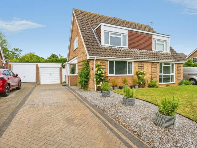 House for sale in Bedford