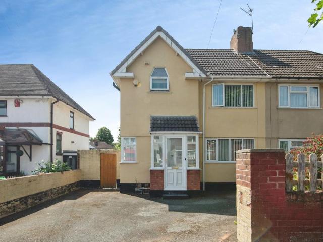House for sale in Wednesbury, West Midlands