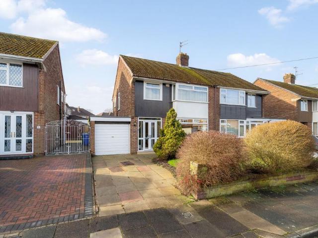 House for sale in Farnworth, Widnes