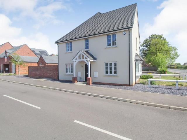 House for sale in Bedford