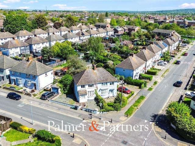 House for sale in Moulsham, Chelmsford