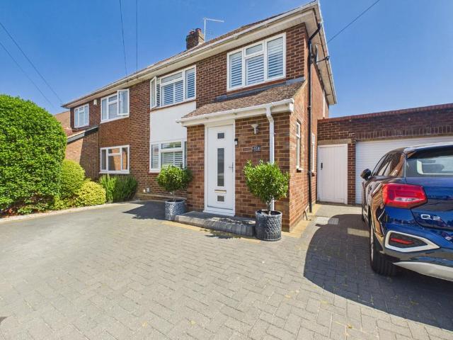 House for sale in Clewer Village, Windsor