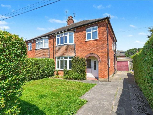 House for sale in Hookstone, Harrogate