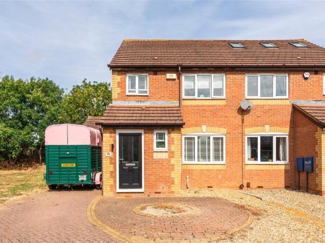 House for sale in Poets Estate, Newport Pagnell
