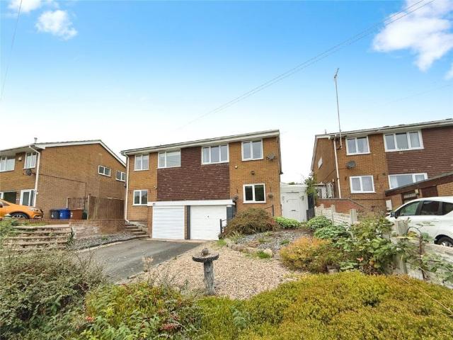 House for sale in Winshill, Beamhurst