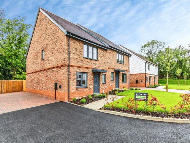 House for sale in Battle, Heathlands
