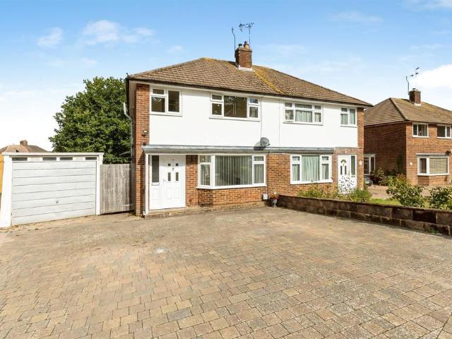 House for sale in World's End, Perryfields