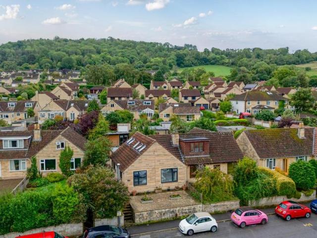 House for sale in Bathampton, West of England