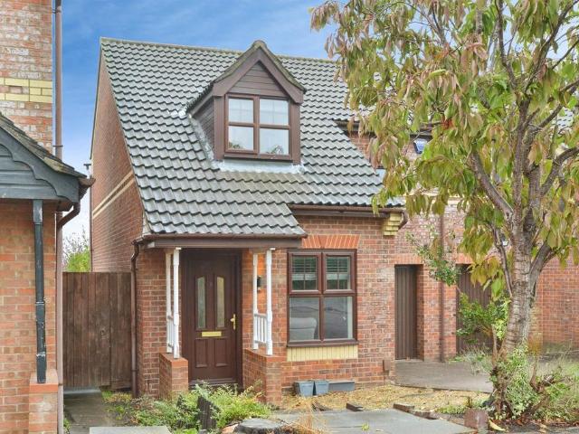 House for sale in Kents Hill, Milton Keynes