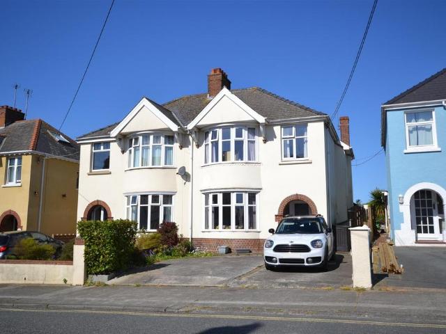 House for sale in Milford Haven, Wales