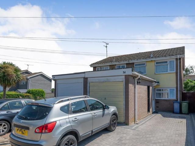 House for sale in Tilbury, Essex