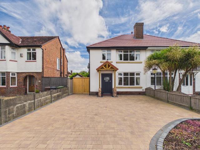 House for sale in Marshside, Southport