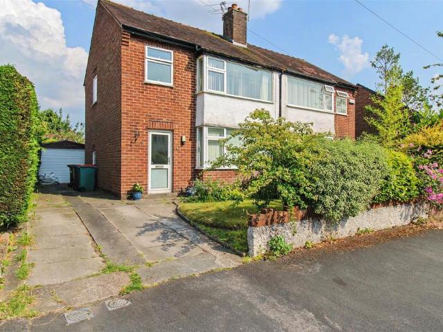 House for sale in Sharoe Green, Higher Bartle