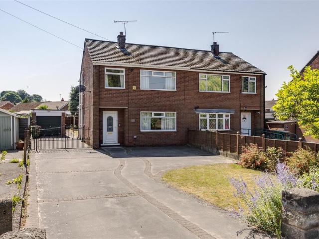 House for sale in Bottesford, North Lincolnshire
