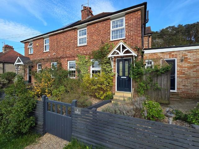 House for sale in Heathlands, East Sussex