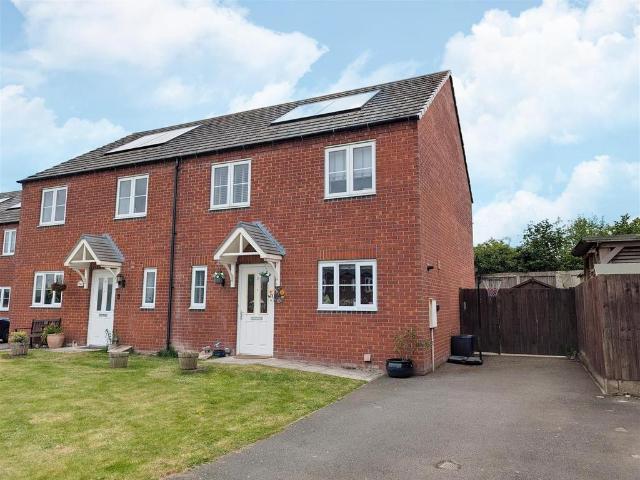 House for sale in Great Hanwood, Hanwood Bank