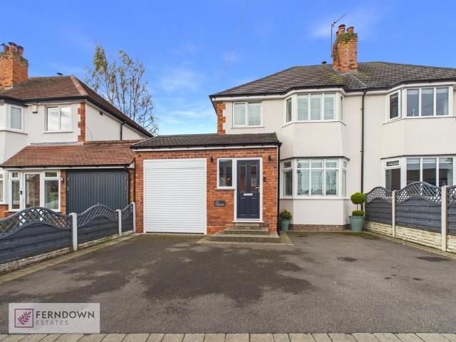 House for sale in Marston Green, West Midlands