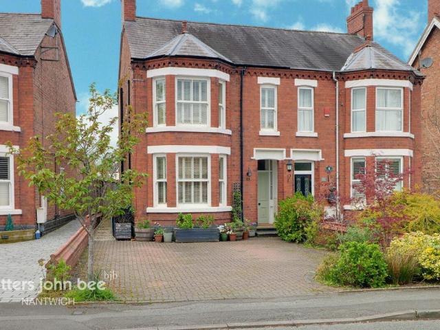 House for sale in Stapeley and District, Willaston